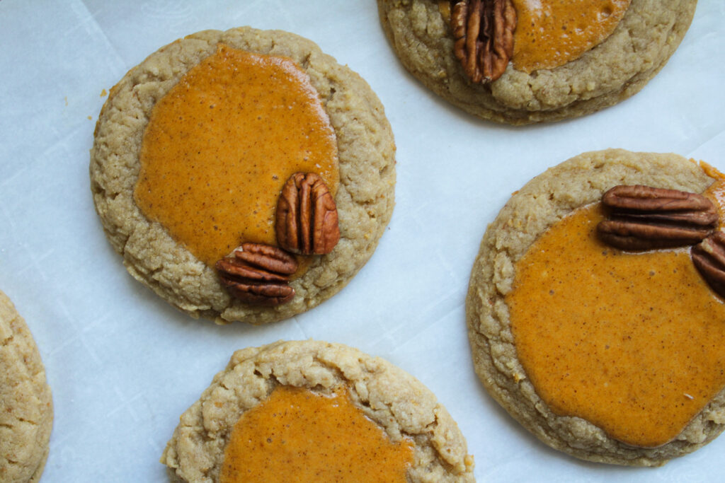 Pumpkin Pie Cheesecake Cookies