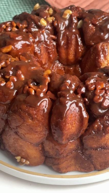 Caramel Walnut Monkey Bread