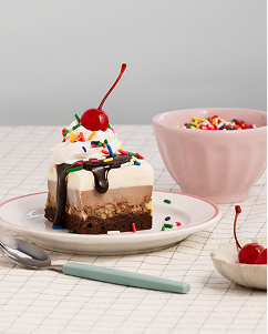 Brownie-Sundae-Ice-Cream-Cake