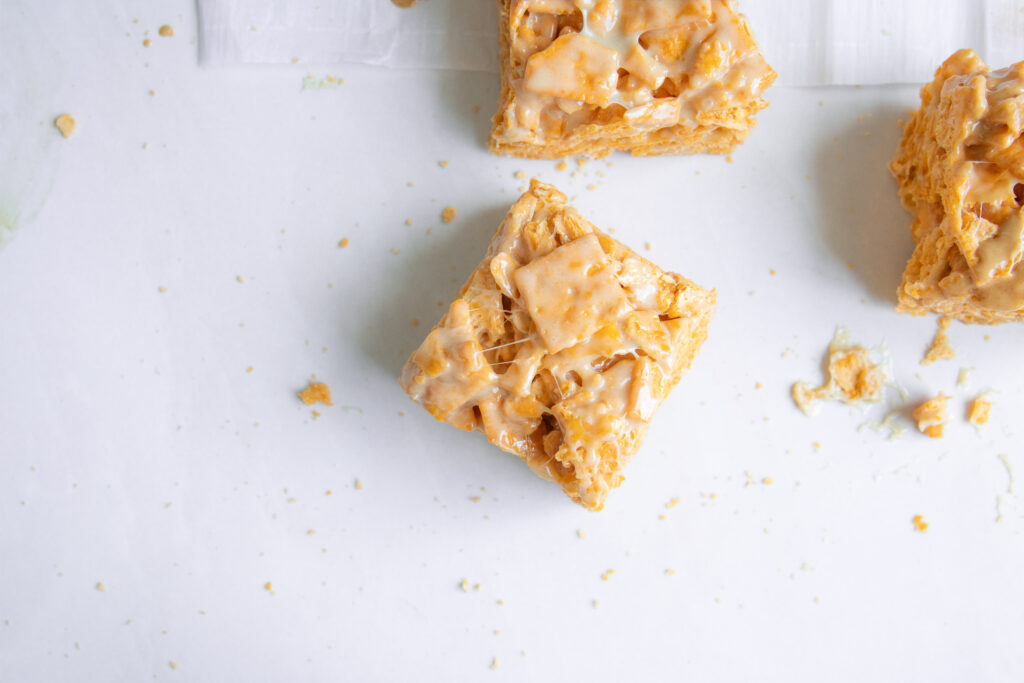 close up of cheez-it rice krispies